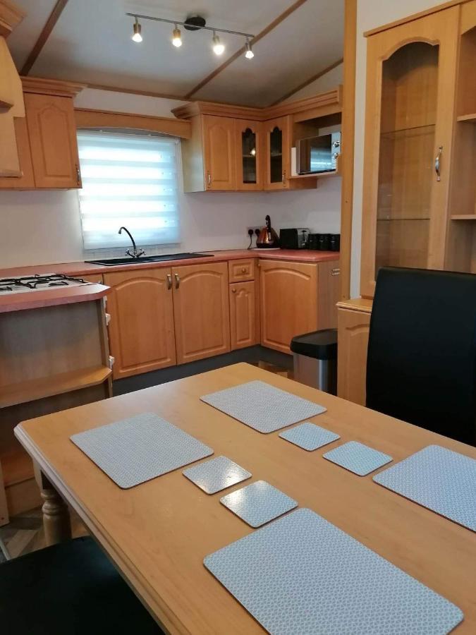 Cornwall Cornwall-Chapmanswell Caravan Holiday Park A30 B&B Bed And Breakfast #41 Launceston Ngoại thất bức ảnh